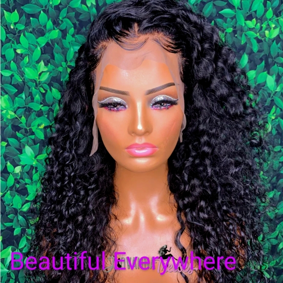 - Human hair lace Wig - Picture 2 of 4